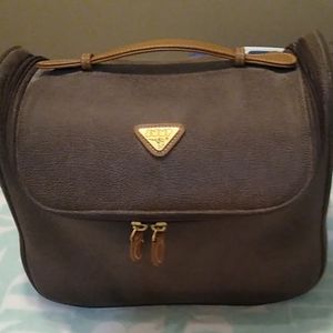 Boyt jump  overnight bag